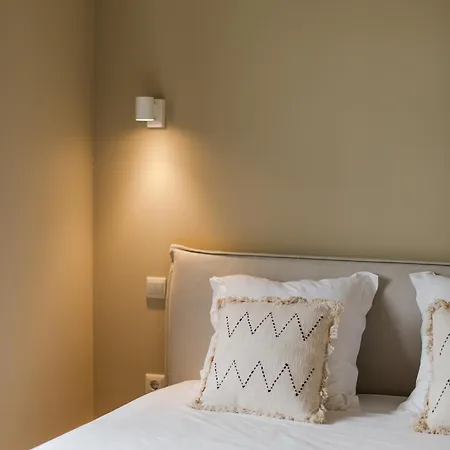 Apartament Estacao De Mosteiro, Next Stop - By Rowdhouses